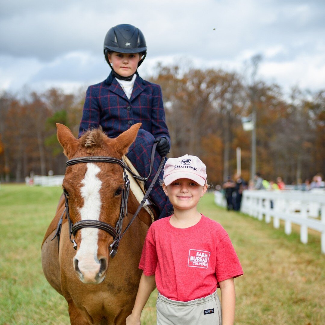 Sending our love to all of our horsey friends this Valentine's Day! 🏇 These two gal's captured our hearts 💘

#HappyVDay #montpelierhuntraces #orangecounty #sidesaddlerider #youthinspire #happyvalentineday #huntraces #racedaykids